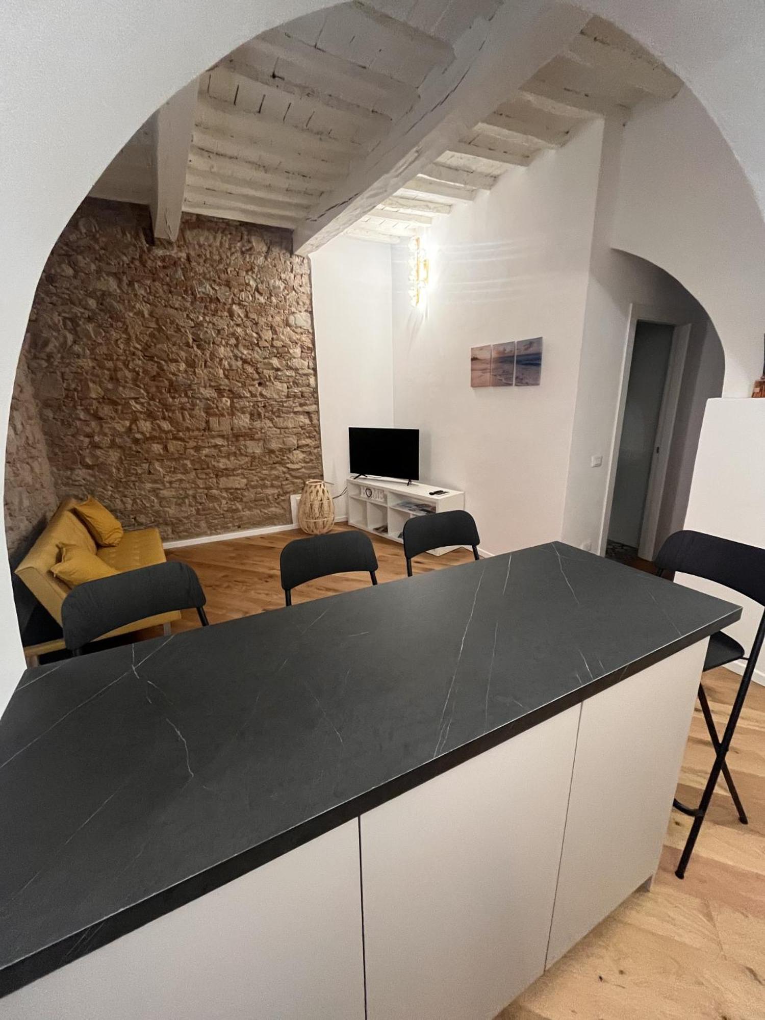 Luxury Apartment Centro Storico Piombino Exterior foto